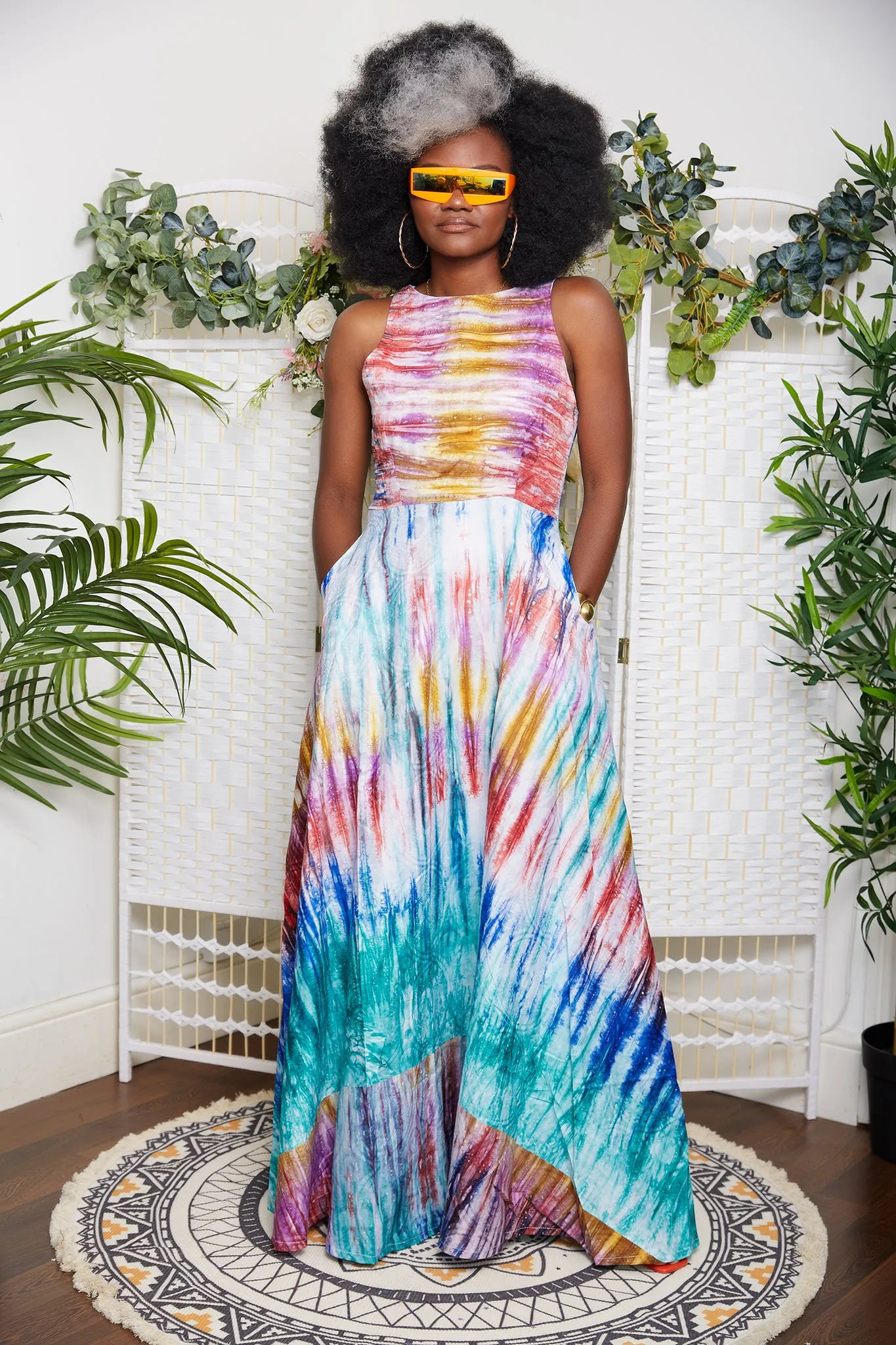 Adire Tye & Dye Sleeveless African Maxi Dress in Multicolour- Kamdiri