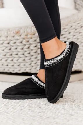 Carlee Black Slipper